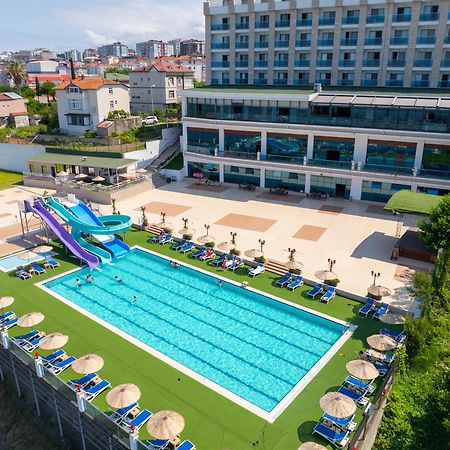Ramada Resort By Wyndham Unye Kültér fotó