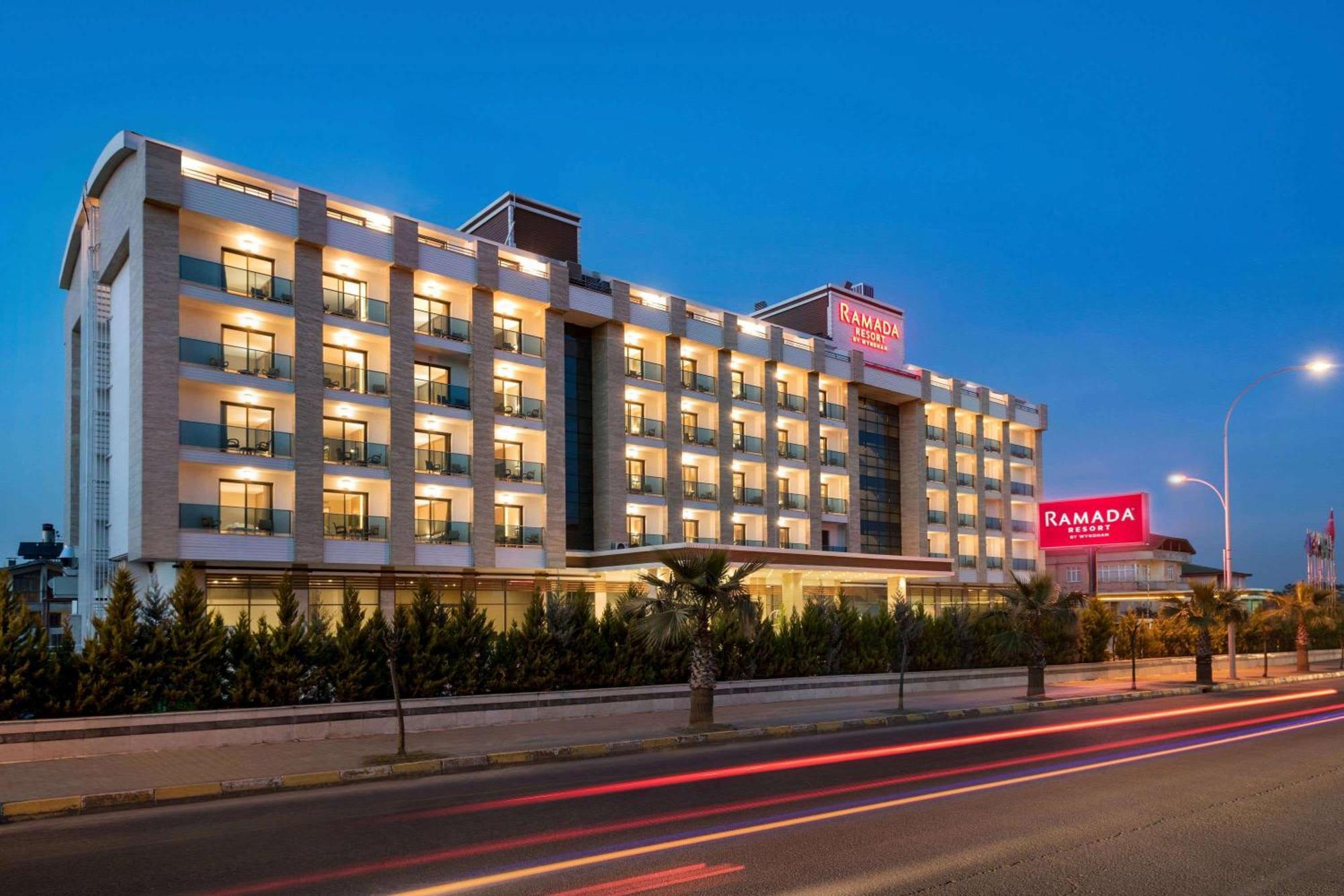 Ramada Resort By Wyndham Unye Kültér fotó