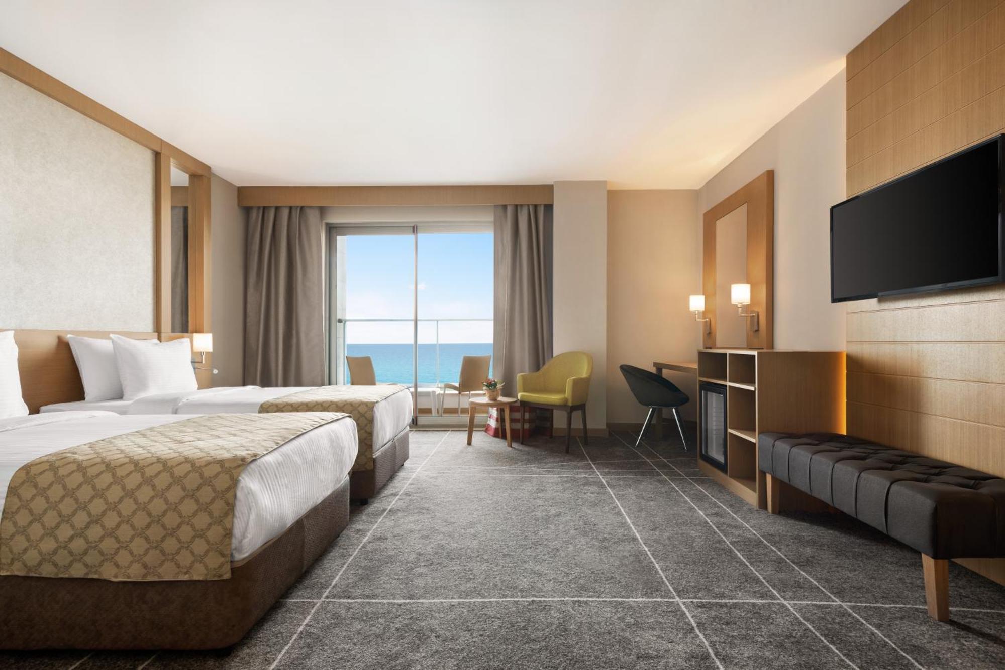 Ramada Resort By Wyndham Unye Kültér fotó