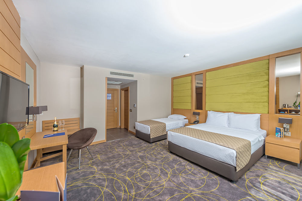 Ramada Resort By Wyndham Unye Kültér fotó
