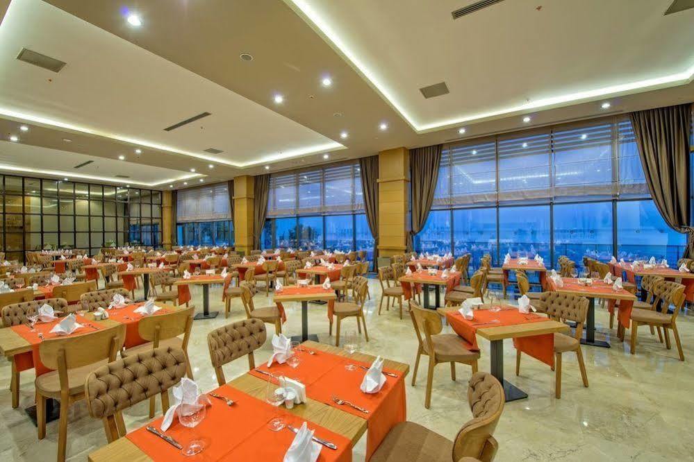 Ramada Resort By Wyndham Unye Kültér fotó