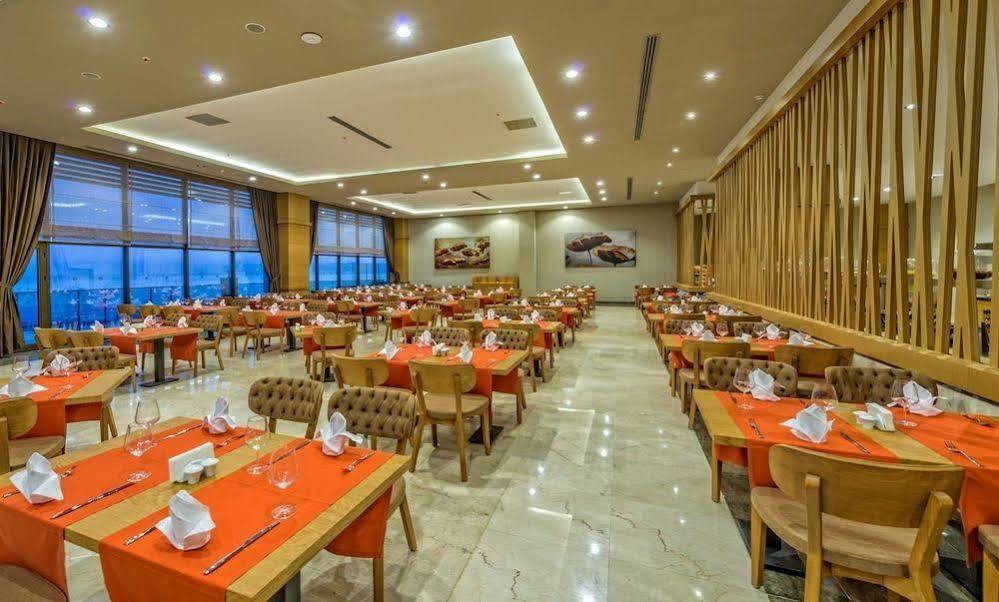 Ramada Resort By Wyndham Unye Kültér fotó